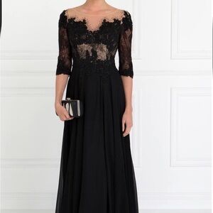 Elegant Black Lace Evening Gown